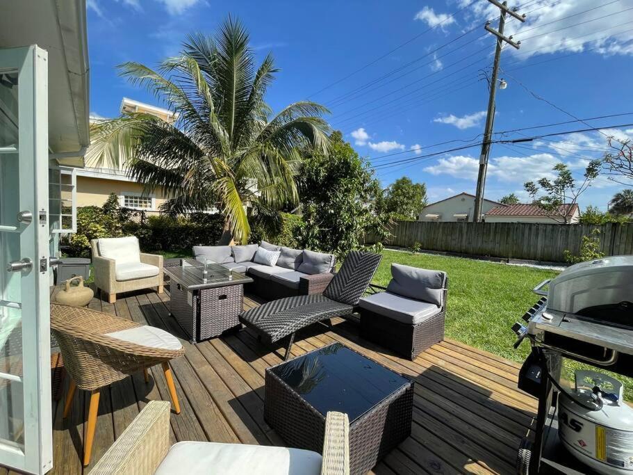 Hot Tub, Tiki Bar, Outdoor Shower, Near Intercoastal Waterway! West Palm Beach Dış mekan fotoğraf