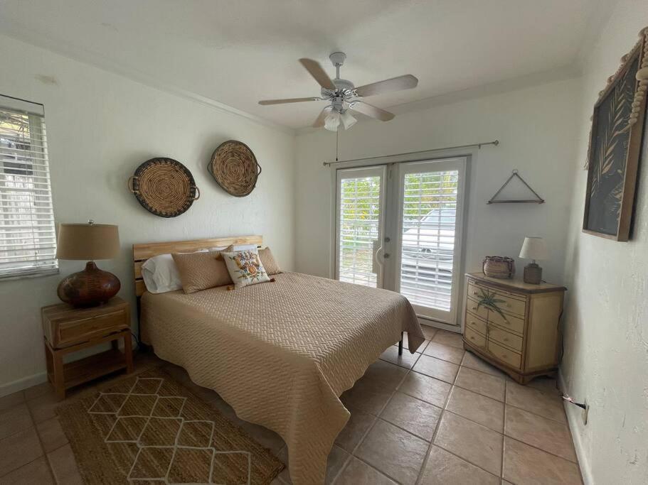 Hot Tub, Tiki Bar, Outdoor Shower, Near Intercoastal Waterway! West Palm Beach Dış mekan fotoğraf